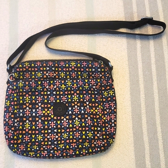 Kipling crossbody purse - Picture 1 of 13